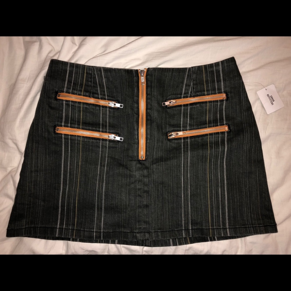 Urban Outfitters Skirt - Picture 2 of 4